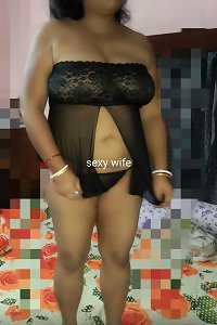 luxurious crazy Bengali wife